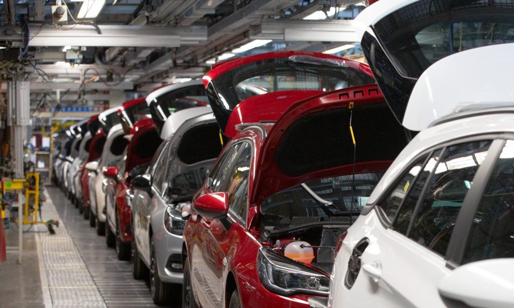 „Predinge Finance“ skatina Didžiosios Britanijos automobilių pramonę į krizę