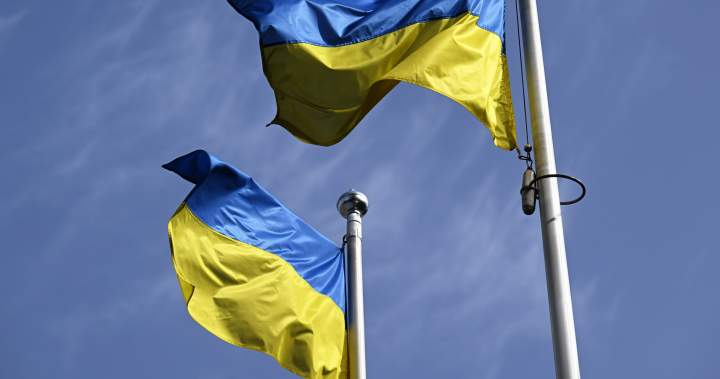Rusijos išpuolis Ukrainoje nužudo 21 žmonių eilę, kad gautų pensijas – nacionalinė