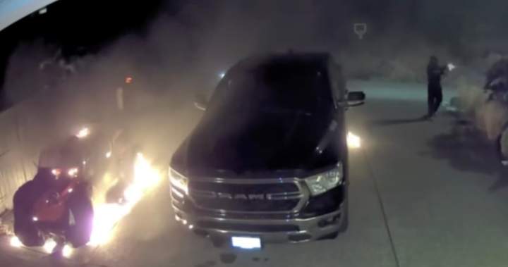 Visi įtariamieji turto prievartavimu pareiškė pabėgėlio statusą, pranešė Kanados pasienio agentūra