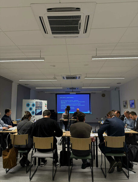 Šalies lyderiai išbandė inovatyvų tyrimo metodą: numatė svarbiausius scenarijus valstybei