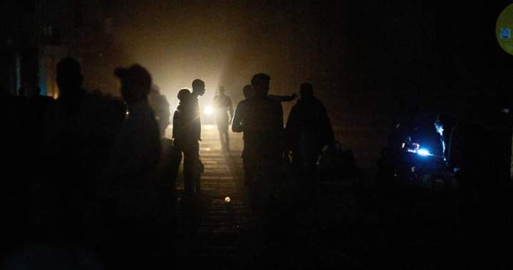 Kanadiečiai, vykdantys humanitarinę misiją Kuboje, sako, kad gyventojai „pavargę“ dėl elektros energijos tiekimo nutraukimo