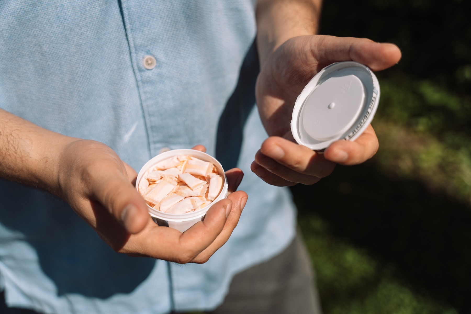 Lenkų susidorojimas su naujais nikotino gaminiais, giriamas medicinos ekspertų