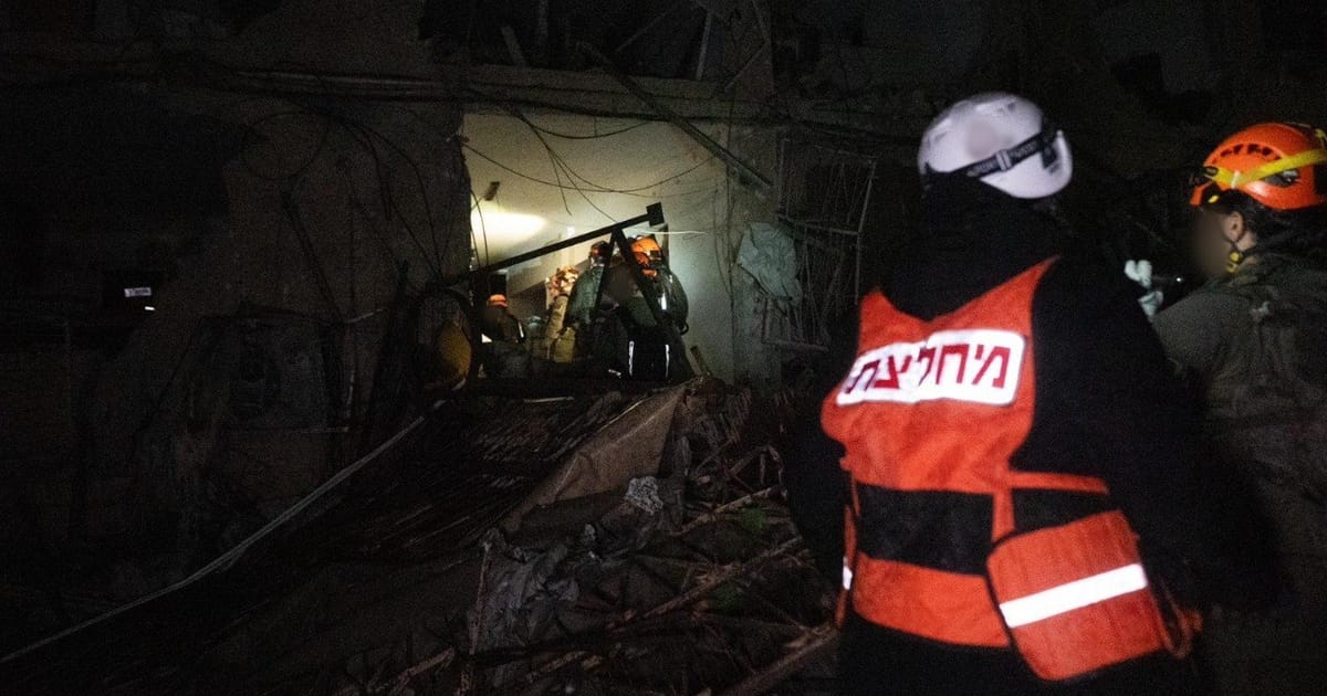 Teheranas smogė netoli Izraelio branduolinio centro, kai Trumpas grasina išpuoliais prieš Irano elektrines – POLITICO