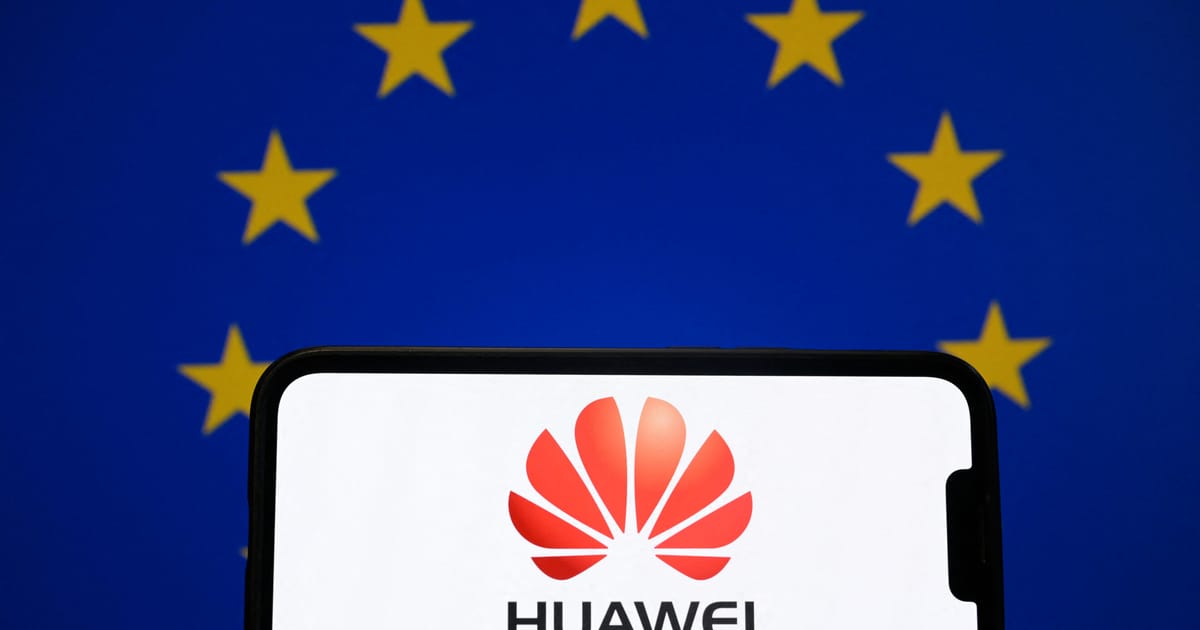 Komisija blokuoja ES finansavimą Huawei saulės technologijoms – POLITICO